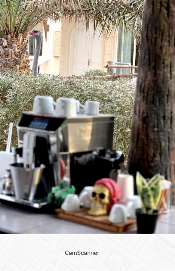 Farm Lebanon Guest House Абу Даби Екстериор снимка